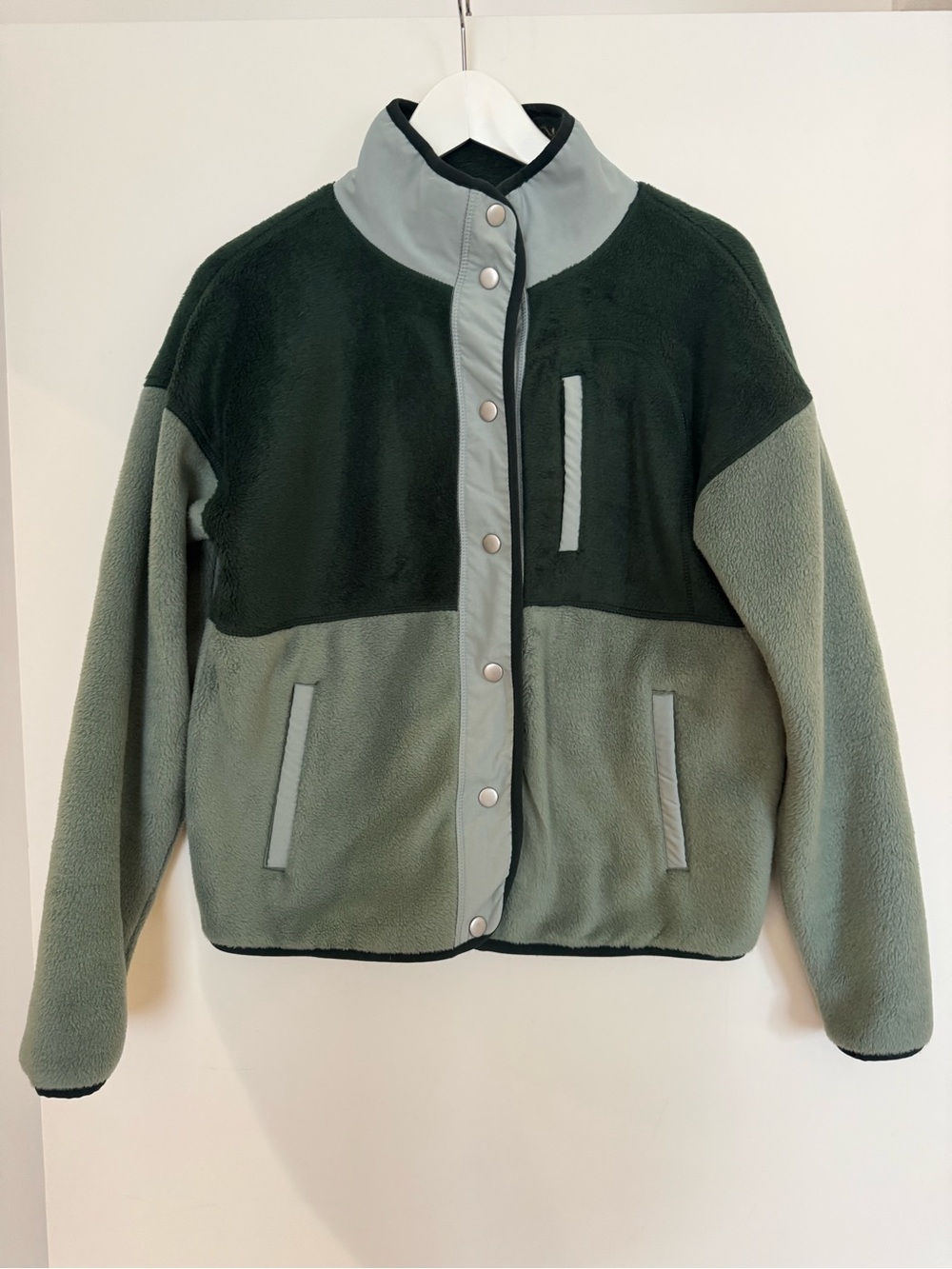 Thread & Supply Two-Tone Green Teddy Fleece Jacket